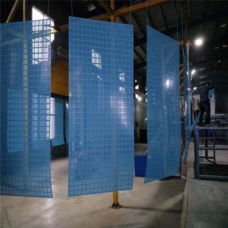 利安美信 漯河蓝色建筑爬架定制 电动升降机定制