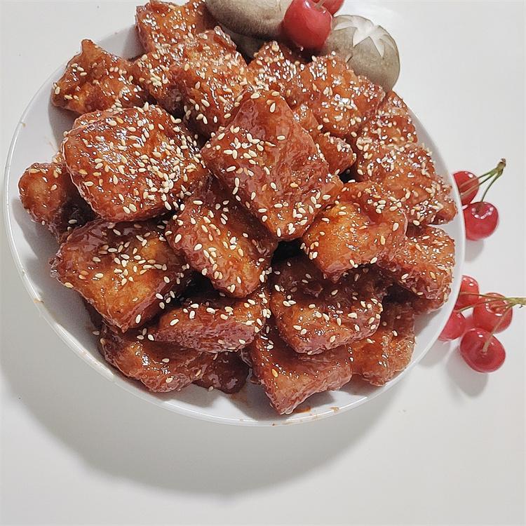 河北食品厂家直供 零食 酸甜口素锅包肉零食批发价格