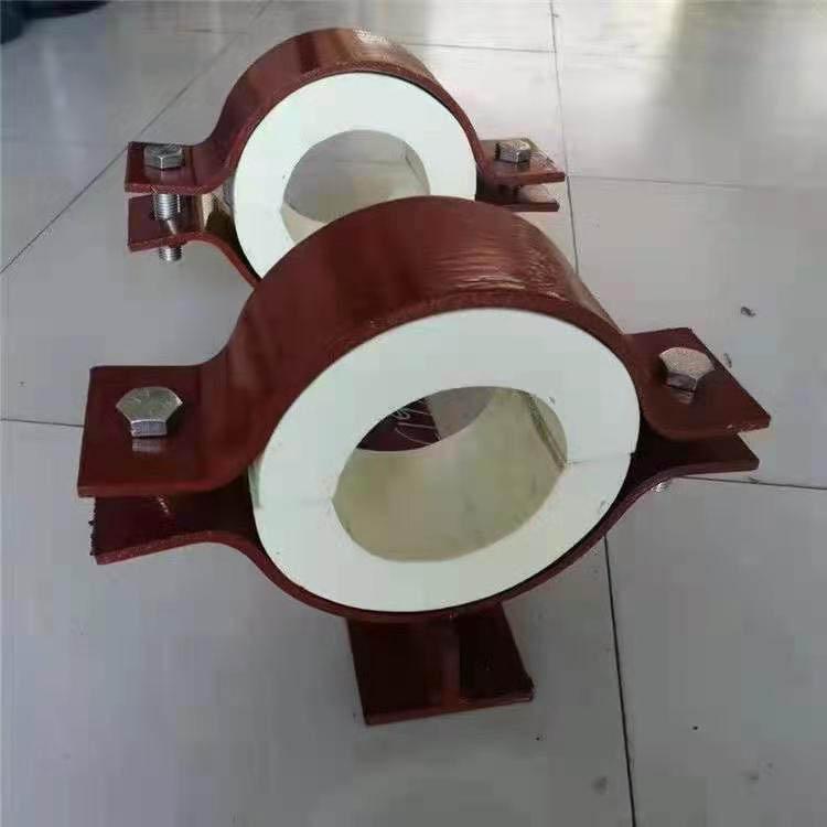 聚氨酯管托聚氨酯保冷管 硬质聚氨酯发泡管托 高密度聚氨酯管托 钰龙木制品