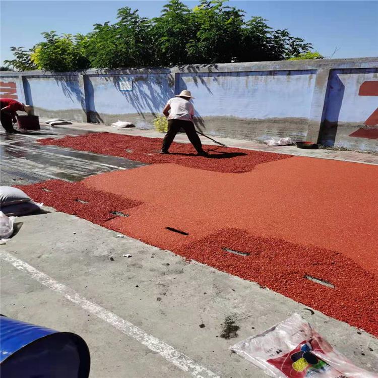 运动场塑胶跑道 混合型塑胶跑道 道表面光滑漂亮	