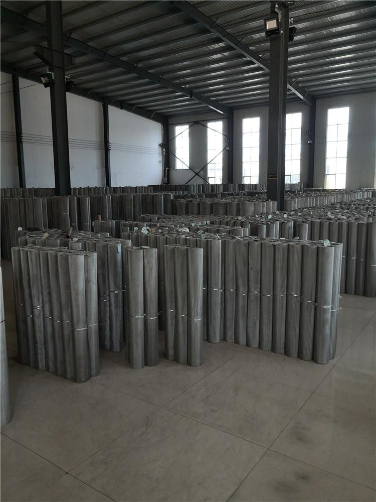 不锈钢网宽度1米宽-6米，客户可根据需求选择