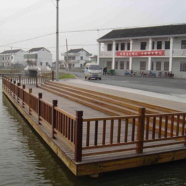 度假村防腐木环保材质 户外防腐木屋 防腐木生态木屋