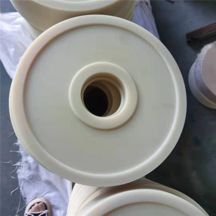 尼龙异形件生产厂家 含油耐磨尼龙支撑块