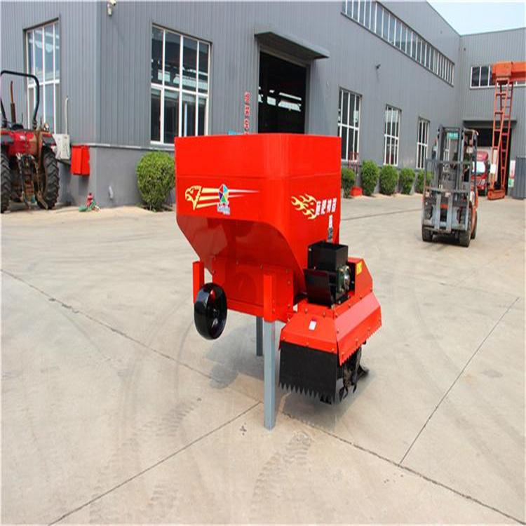 厂家定做大型施肥机 农田施肥机
