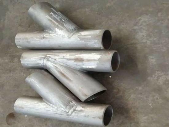 衬胶三通热拔三通保证生产厂家