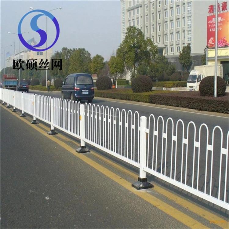 生产京式分流交通护栏