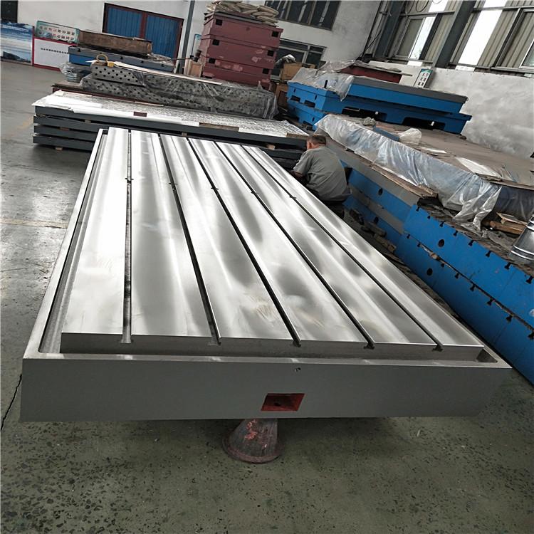 机床工作台 润发机械  精固诚销售铸铁地轨 厂家供应 定做铸铁T型槽平台