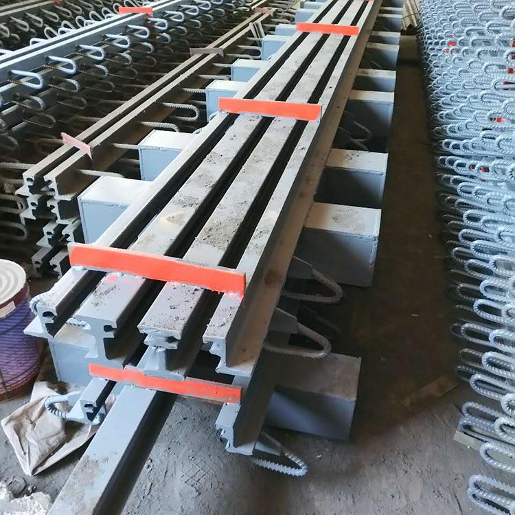 人行横道桥梁伸缩缝 车行道伸缩缝 地面变形缝