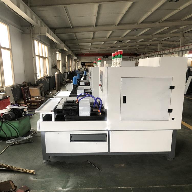 全自动圆钢高速打孔外圆扒皮机器 尚禾油管接箍外圆扒皮机加工设备