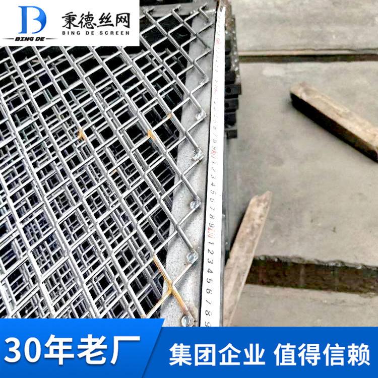 铁路线路防护栅栏加密金属网片生产厂家