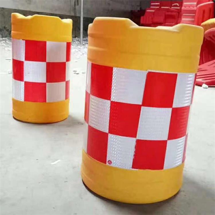 防撞桶 圆形滚塑防撞桶 警示防撞桶厂家