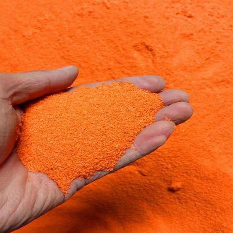  厂家批发真石漆彩    环保耐磨烧结彩砂 河北烧结彩砂基地