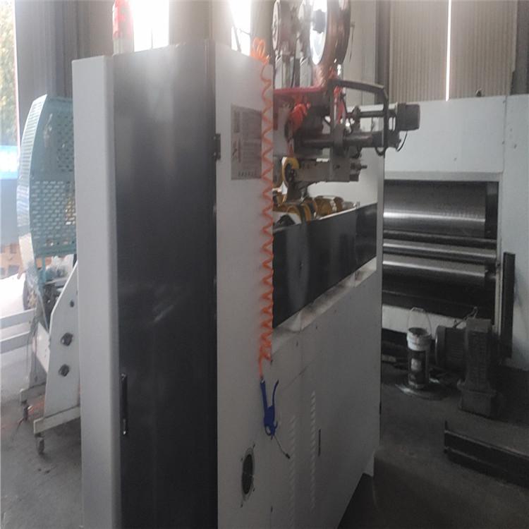 长期供应 双片半自动钉箱机 快递纸箱设备 纸箱机械打钉机