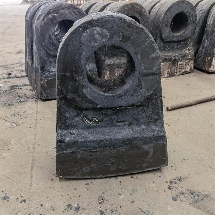 破碎机耐磨锤头 定制各异形高铬高锰耐磨配件 