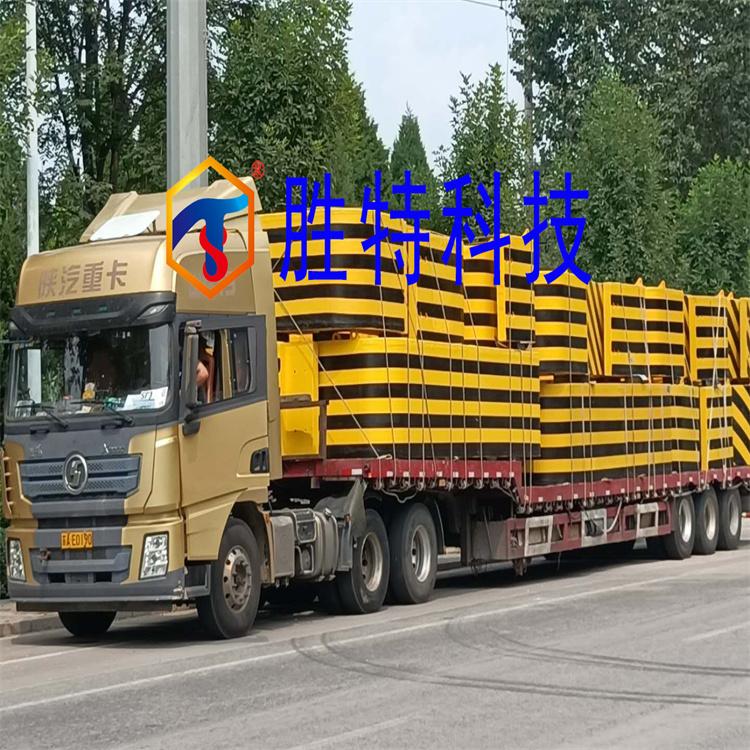 柔性复合材料公路桥墩防撞墩