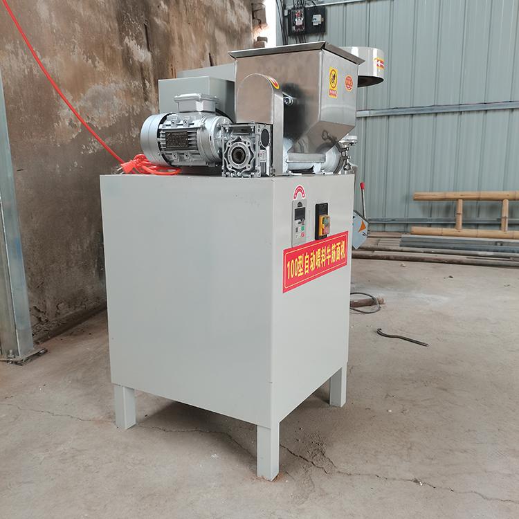 辣条机价格 小型辣条机厂家 长期出售 多用途辣条机 盛裕