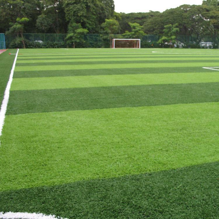 人工草坪 道路施工人造草坪围挡 游乐场铺装人造草