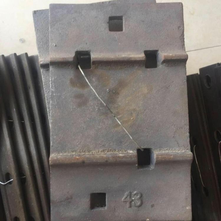 铁路垫板 钢垫板价格低 铸造铁路垫板