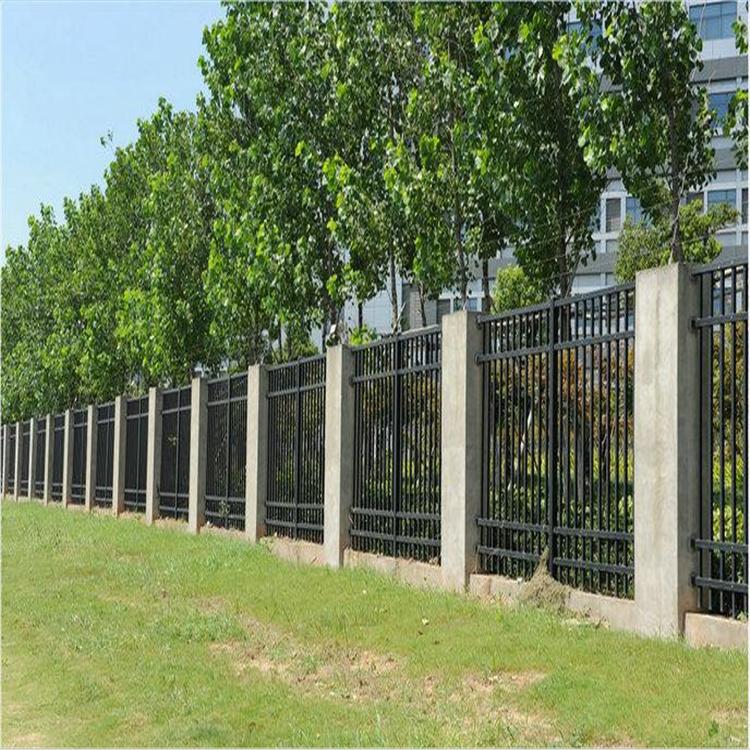 小区别墅铁艺围栏栏杆 黑色铁艺锌钢护栏围墙护栏杆厂家