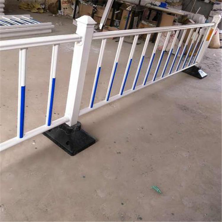 厂家直销道路护栏批发供应