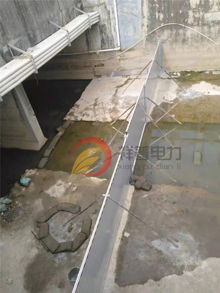 地下车库挡水门_地下室停车场坡道入口防水门_别墅车库挡水板 