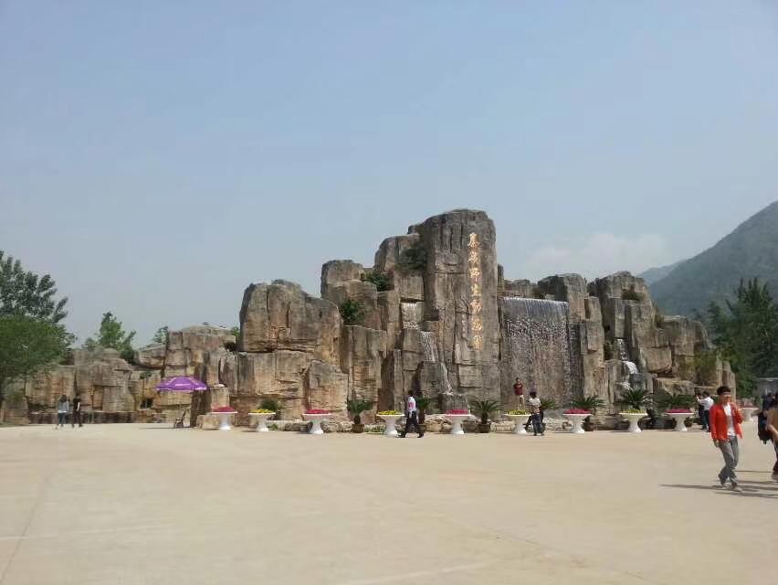 室内水泥假山 水泥景观雕塑 喷泉制作