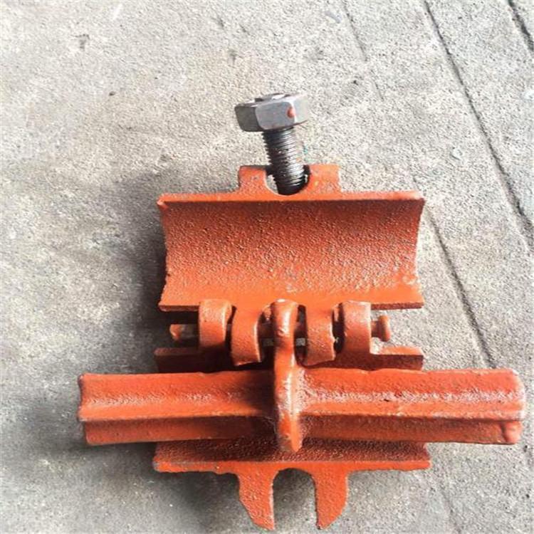 现货供应建筑扣件脚手架对接扣件对接扣件