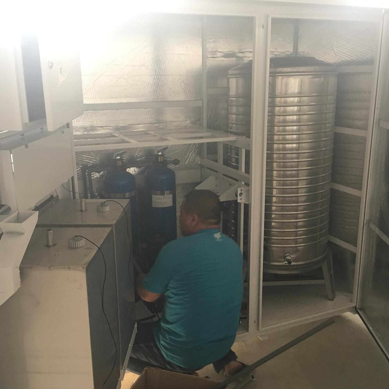 阿里大型水处理反渗透设备直销 亿安 商用售水机直销