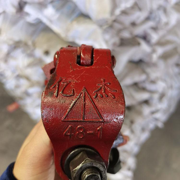 卡扣 建筑各种型号扣件价格 建筑脚手架十字扣件 常年出售