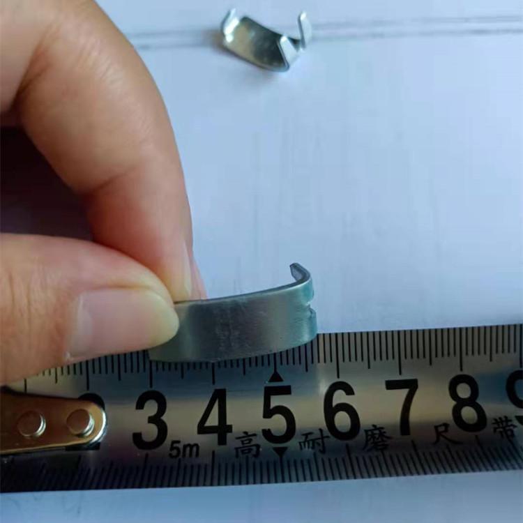 刺绳铁丝网卡扣 刀刺网安装卡扣 刺网卡扣 刀片刺绳卡扣安装钳子