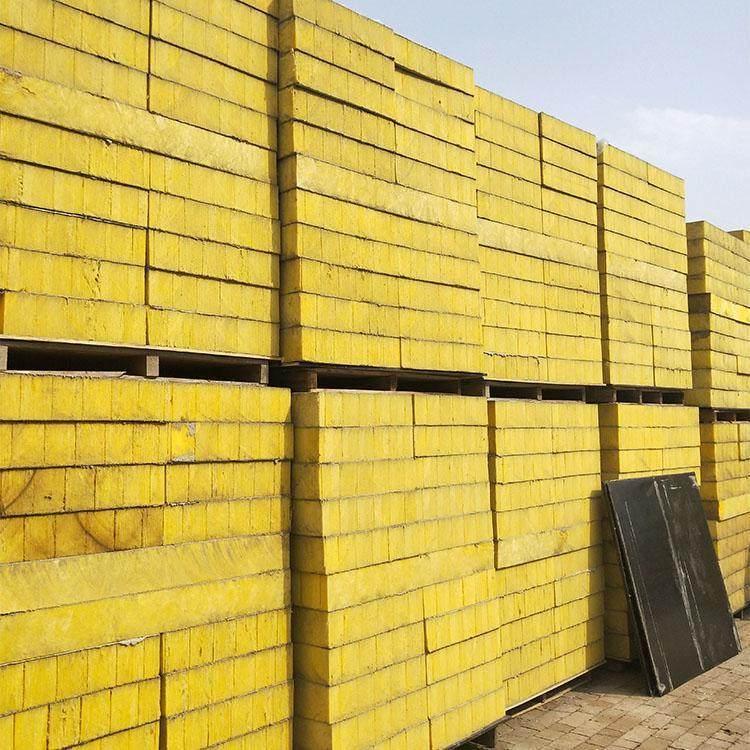 亿兴彩钢 砂浆纸憎水竖丝岩棉复合板 防火隔离带A级防火材料