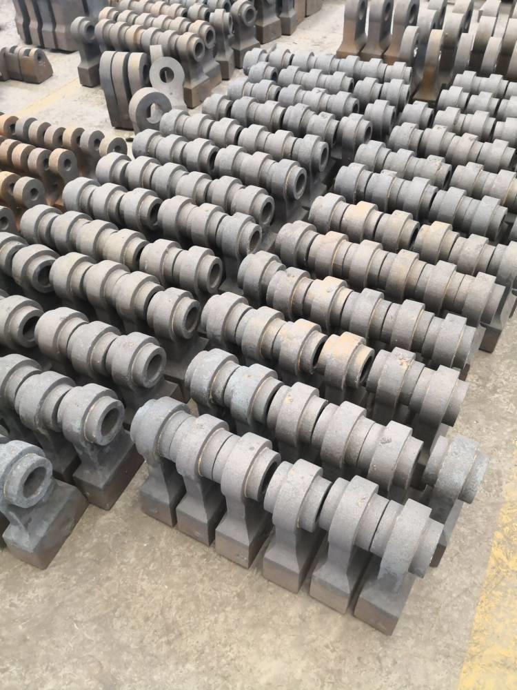 矿山锤式破碎机锤头 高铬锻造高锰钢破碎机锤头 金属耐磨合金甩锤