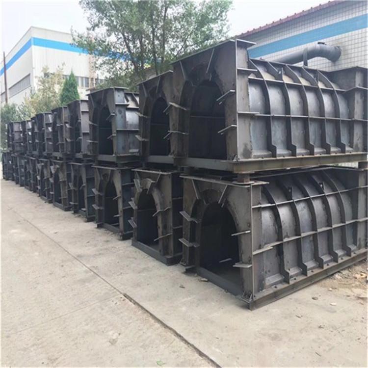 供应不锈钢活动式防撞柱道路交通设施公路隔离柱防撞墩