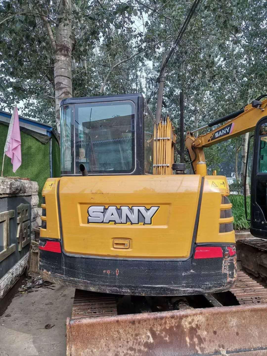 三一斗挖掘机19年60