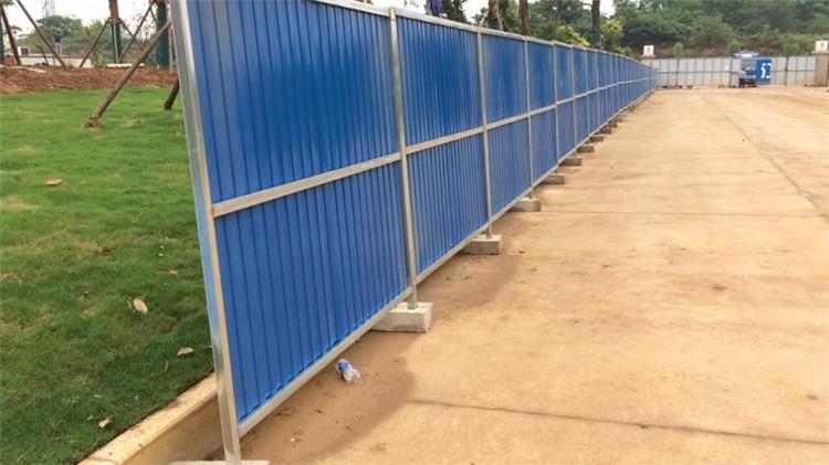 工地彩钢围挡 绿色小草彩钢围挡 市政工程挡板定做