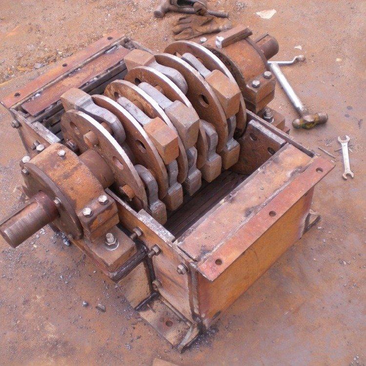 破碎机专用合金耐磨锤头复合锤头