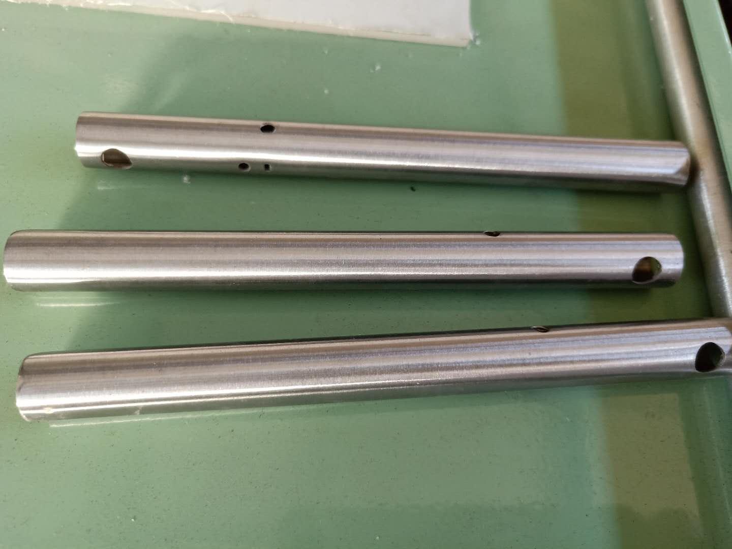 十月小长假结束圆管抛光机外圆抛光机制造迎来销售旺季