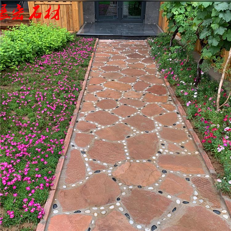 展宏石材  红色碎拼石 粉砂岩垒墙石 乱形石 挡墙石