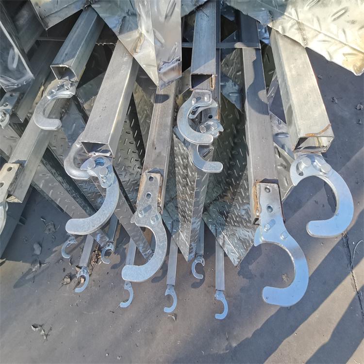 脚手架爬梯 建筑镀锌踏板带钩钢跳板定做加工各种尺寸