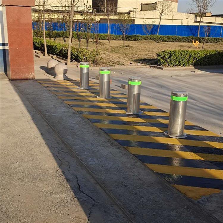 新乡防控全自动升降柱现货直销 智铭 豪华电动伸缩门现货直销