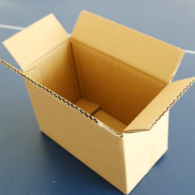供应五层高强度纸箱 高强度纸盒厂家批发 志纳冠迪 瓦楞纸箱定制 加厚牛皮纸箱