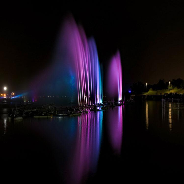 山东彩色音乐喷泉呐喊喷泉设备占秋园林