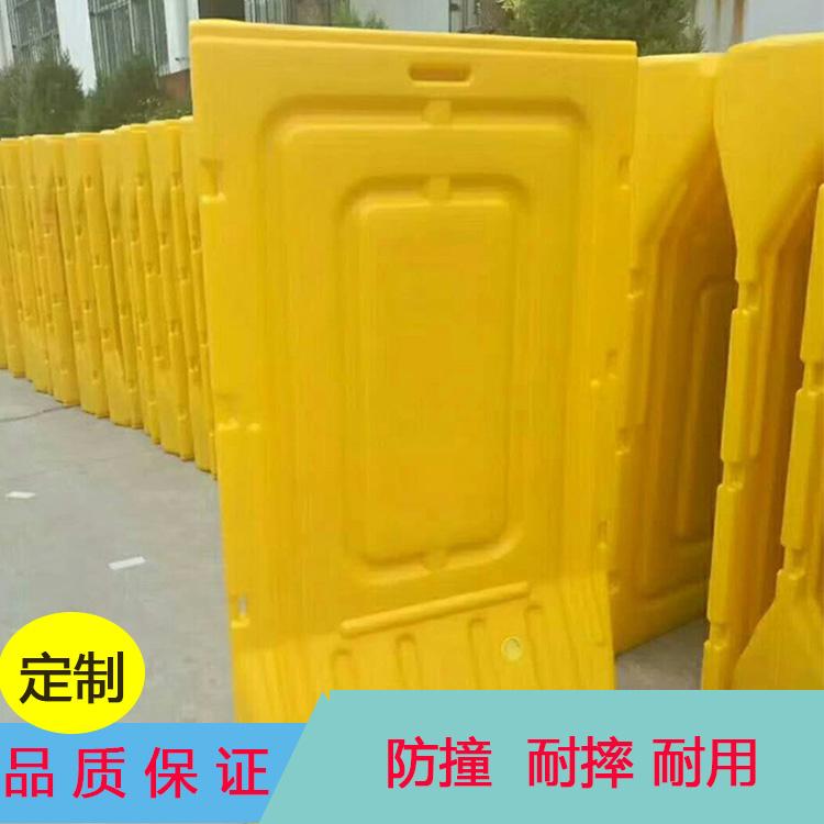 封闭施工高围墙水马围挡 注水加重可移动塑料护栏 