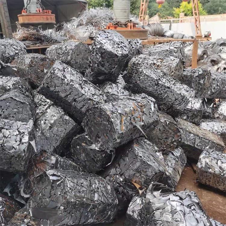 生产加工炉料压块 低锰废钢炼钢炉料 炉料压块 适用面广