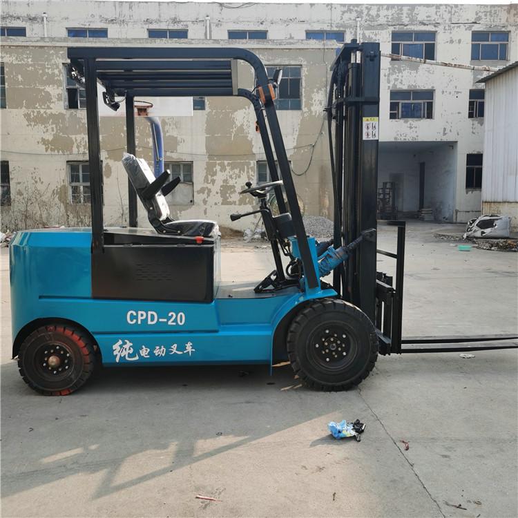 冠亨 新能源四轮电动叉车厂家 四驱多功能叉车 品种齐全