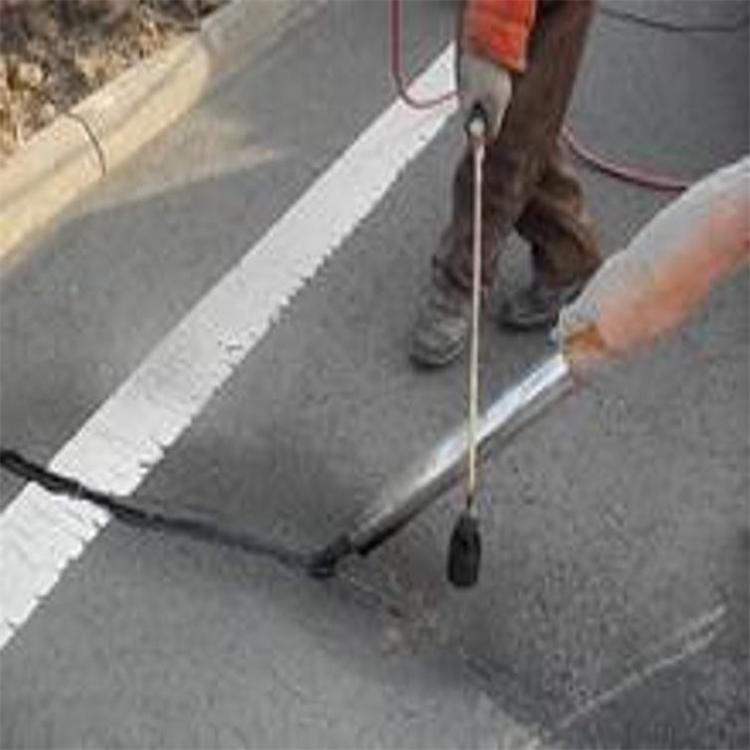 嵌缝加热型沥青灌缝胶 道路路面灌缝胶