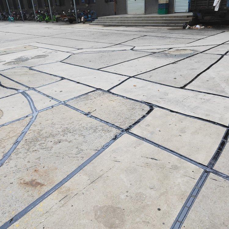 沥青道路密封胶 路面灌缝胶改性沥青